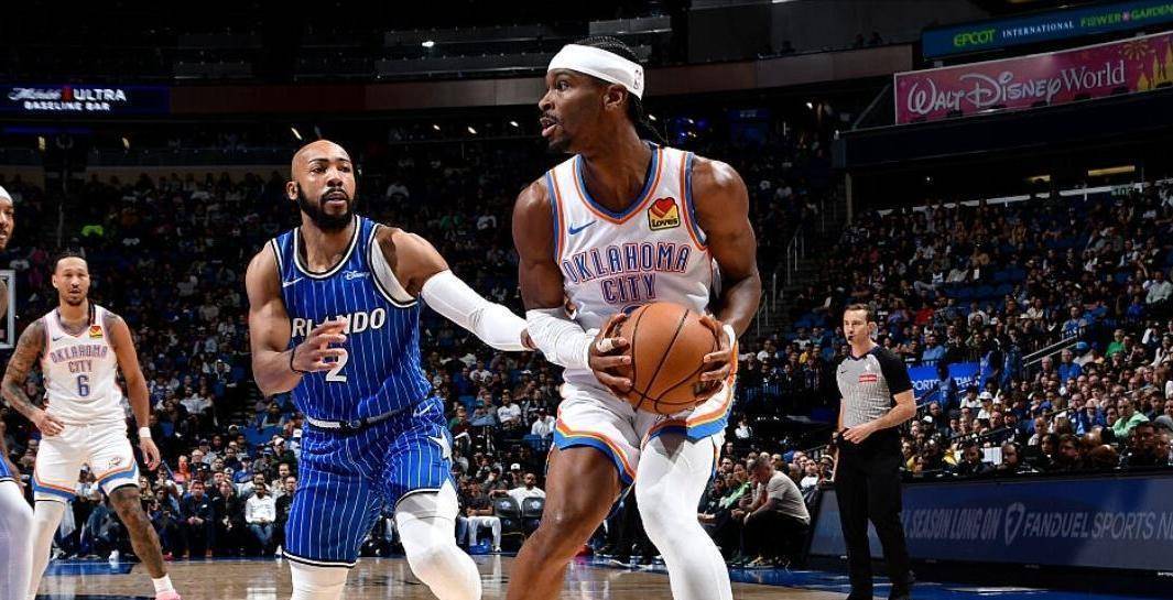 米兰官网-包含从集结日上海久事备战NBA总决赛到圣安东尼奥马刺今晚再遭质疑，里程碑夜广厦男篮战术微调的词条